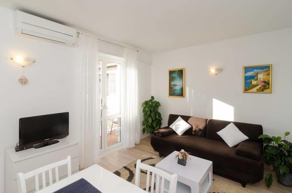 Apartments Vulicevic ドゥブロブニク エクステリア 写真